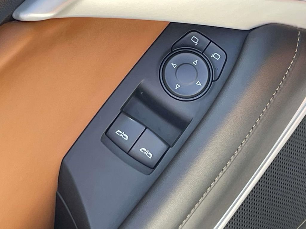 Used 2016 Chevrolet Camaro SS image 13