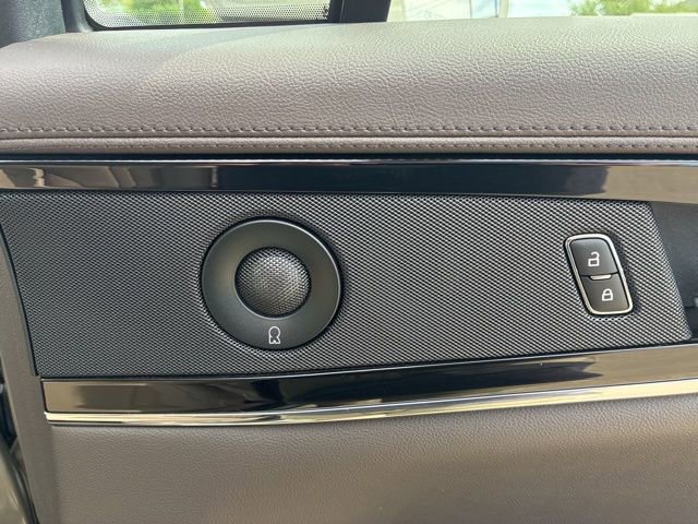 Used 2023 Lincoln Nautilus Reserve w/ Equipment Group 201A image 32