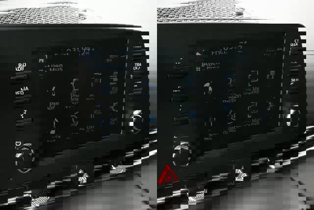 New 2026 Hyundai Elantra SEL Sport Premium image 25