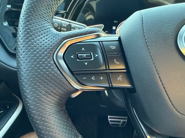 Used 2024 Lexus TX 500h AWD w/ Technology Package image 10