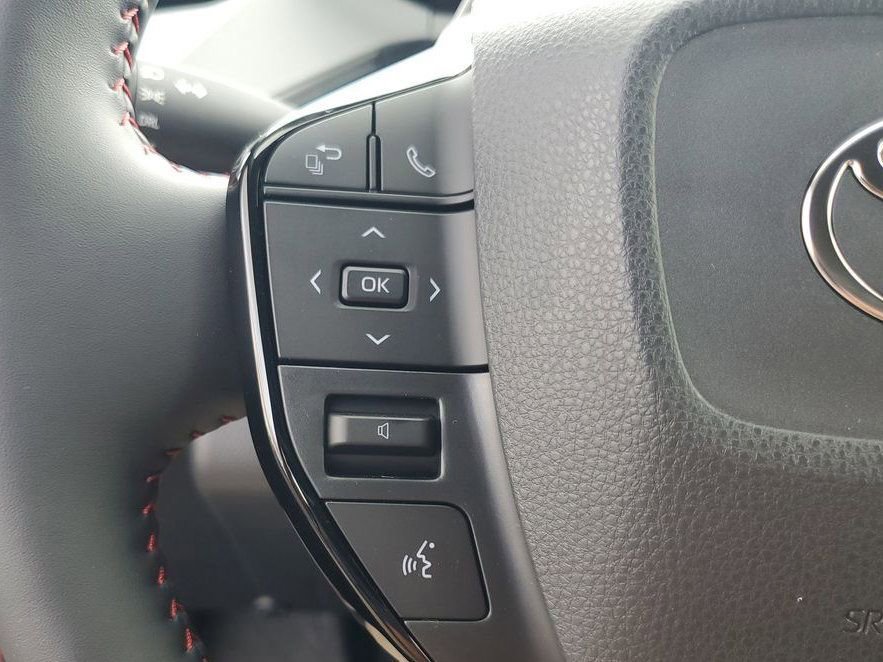 New 2026 Toyota Prius Plug-In Hybrid image 24