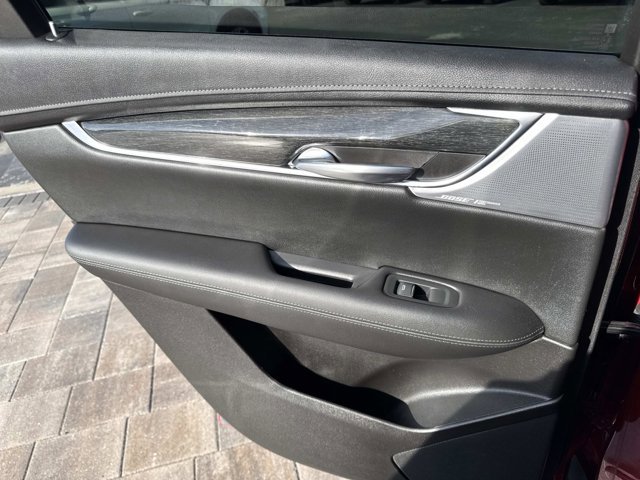 Used 2021 Cadillac XT5 Premium Luxury image 16