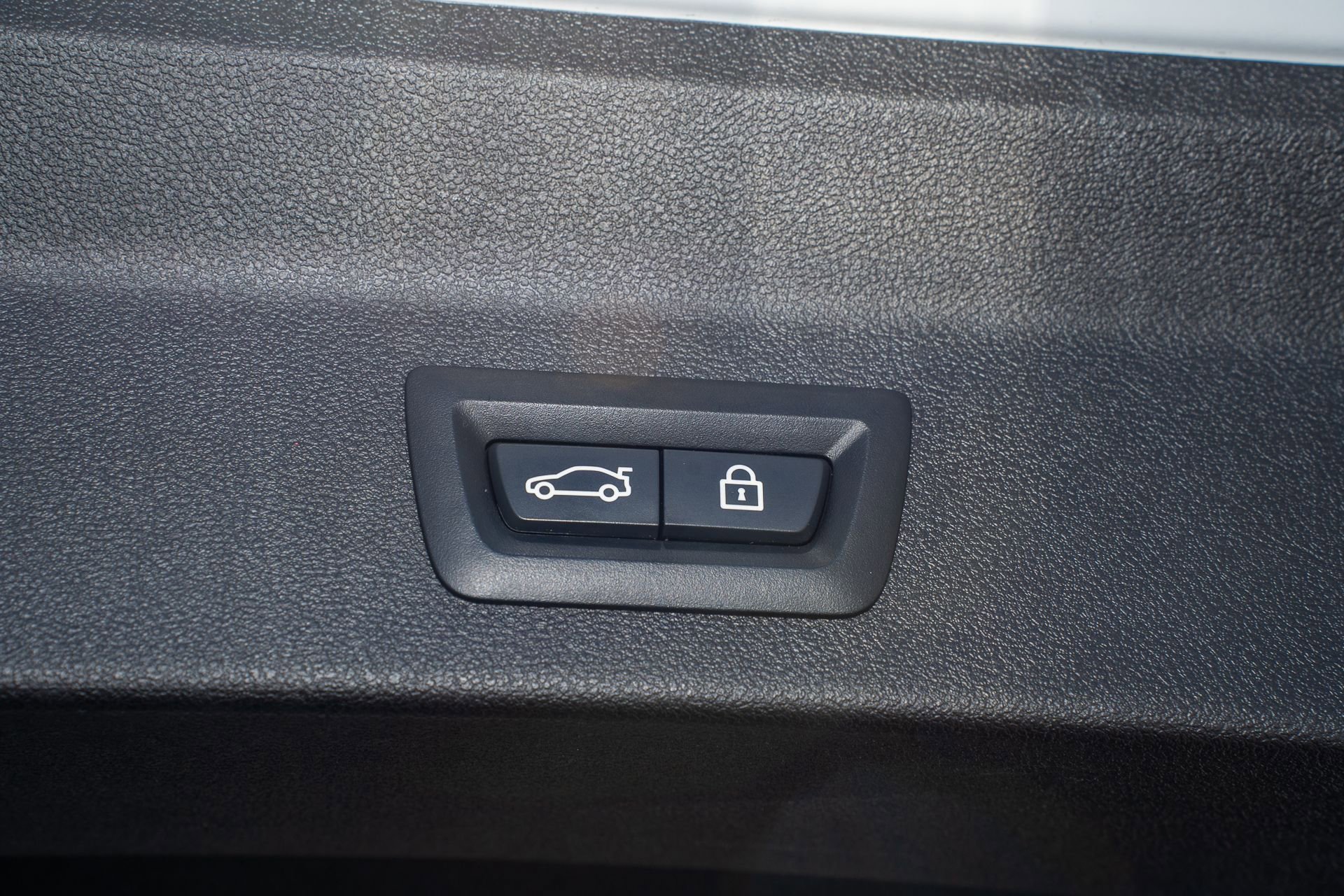 Used 2020 BMW X3 sDrive30i w/ Convenience Package image 10