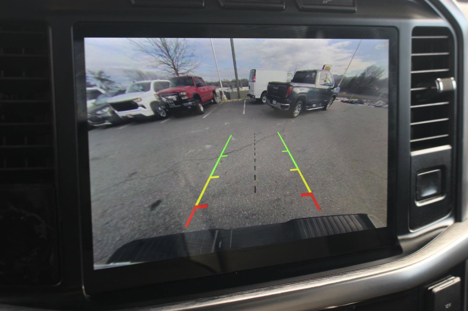 Used 2023 Ford F150 Lariat image 25