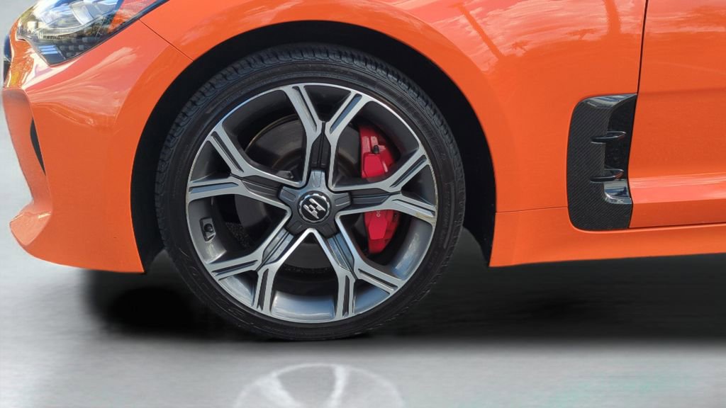 Used 2019 Kia Stinger GTS image 10