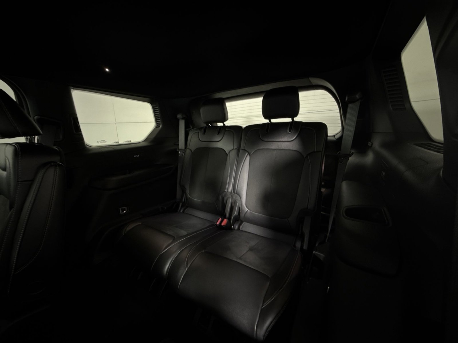 Used 2023 Jeep Grand Cherokee L Laredo image 25