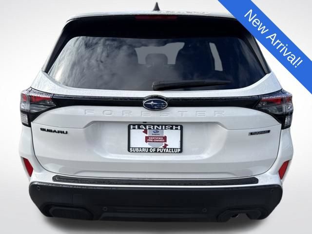 Certified 2025 Subaru Forester Touring AWD/4WD image 6