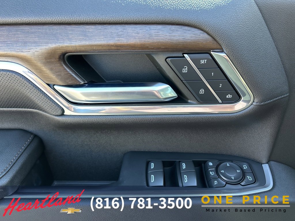 Used 2024 Chevrolet Silverado 2500 High Country w/ High Country Premium Package image 19
