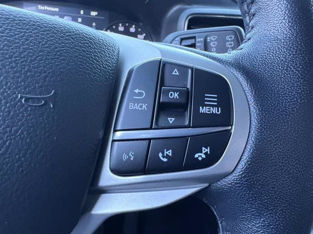 Used 2023 Ford Explorer XLT w/ Equipment Group 202A AWD/4WD image 35