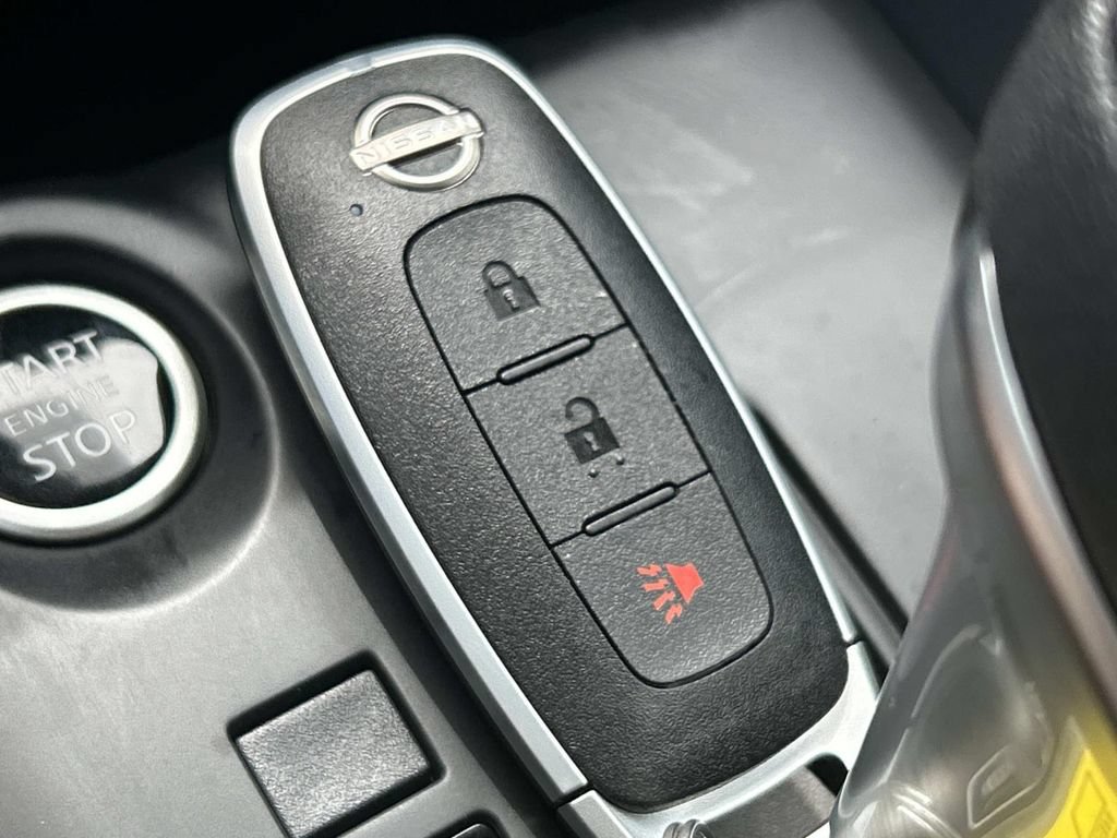 Certified 2025 Nissan Kicks Play S FWD image 36
