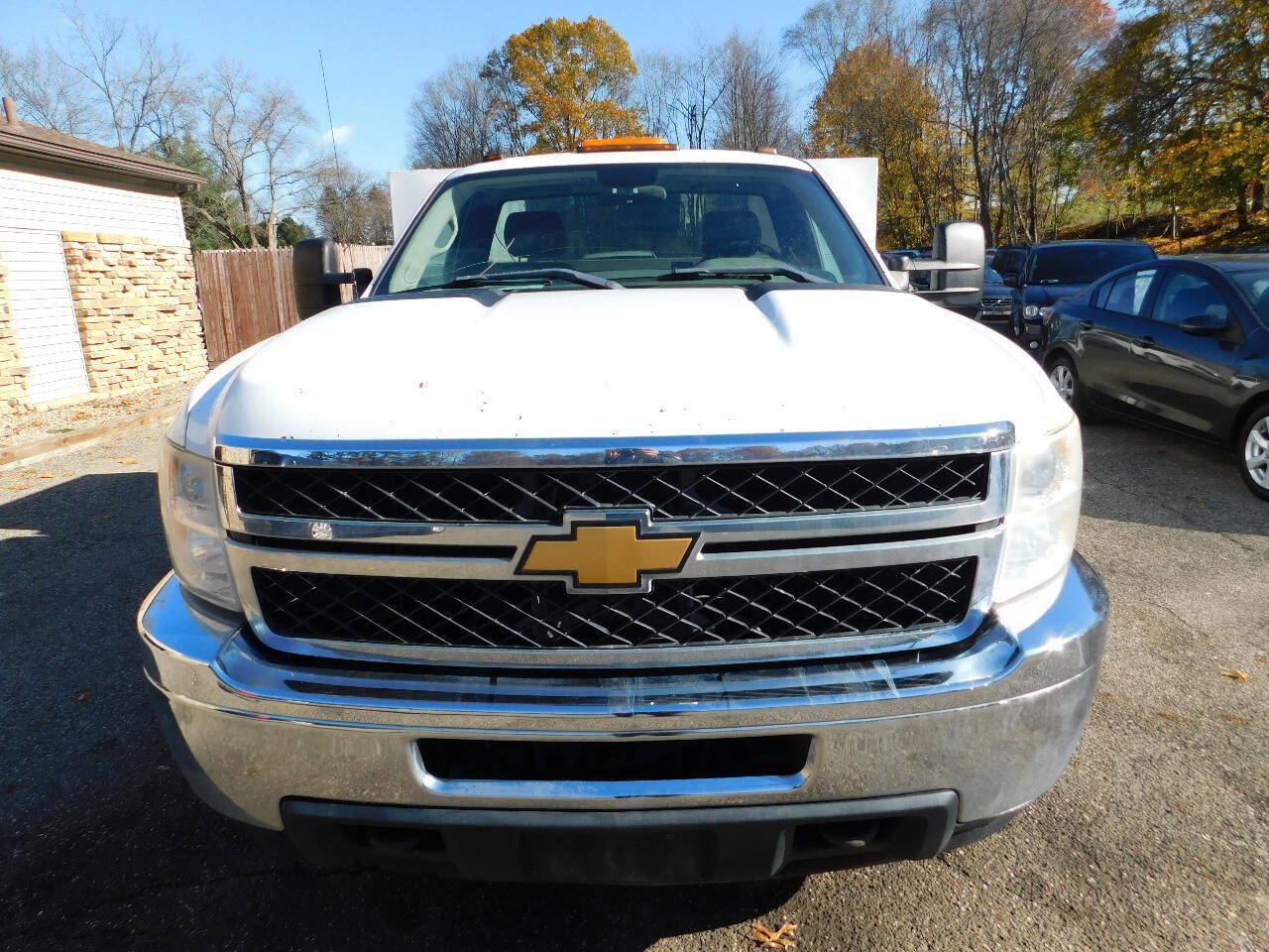 Used 2012 Chevrolet Silverado 3500 W/T RWD image 3