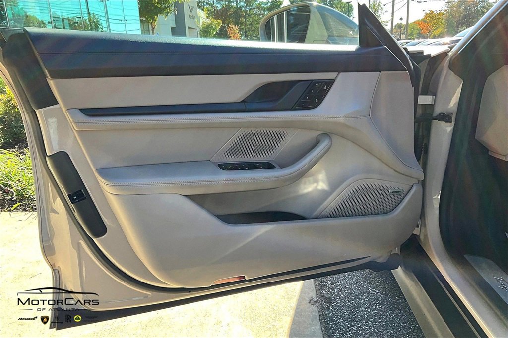 Used 2021 Porsche Taycan 4S image 20