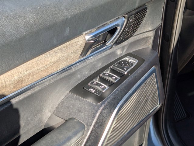 Used 2022 Kia Telluride SX w/ SX Prestige Package AWD/4WD image 16