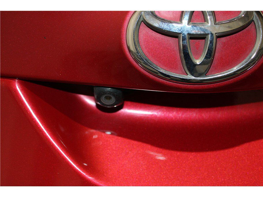 Used 2018 Toyota Corolla iM w/ All-Weather Mat Package image 18