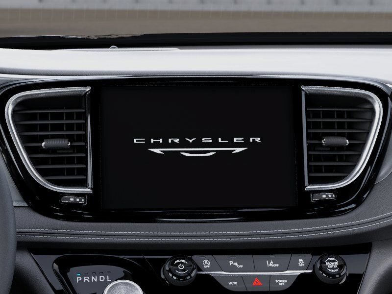 New 2027 Chrysler Pacifica Limited AWD/4WD image 19