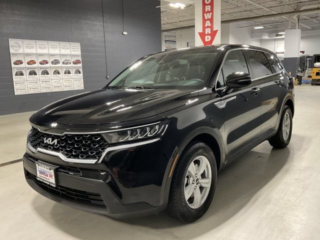 Used 2023 Kia Sorento LX FWD image 26