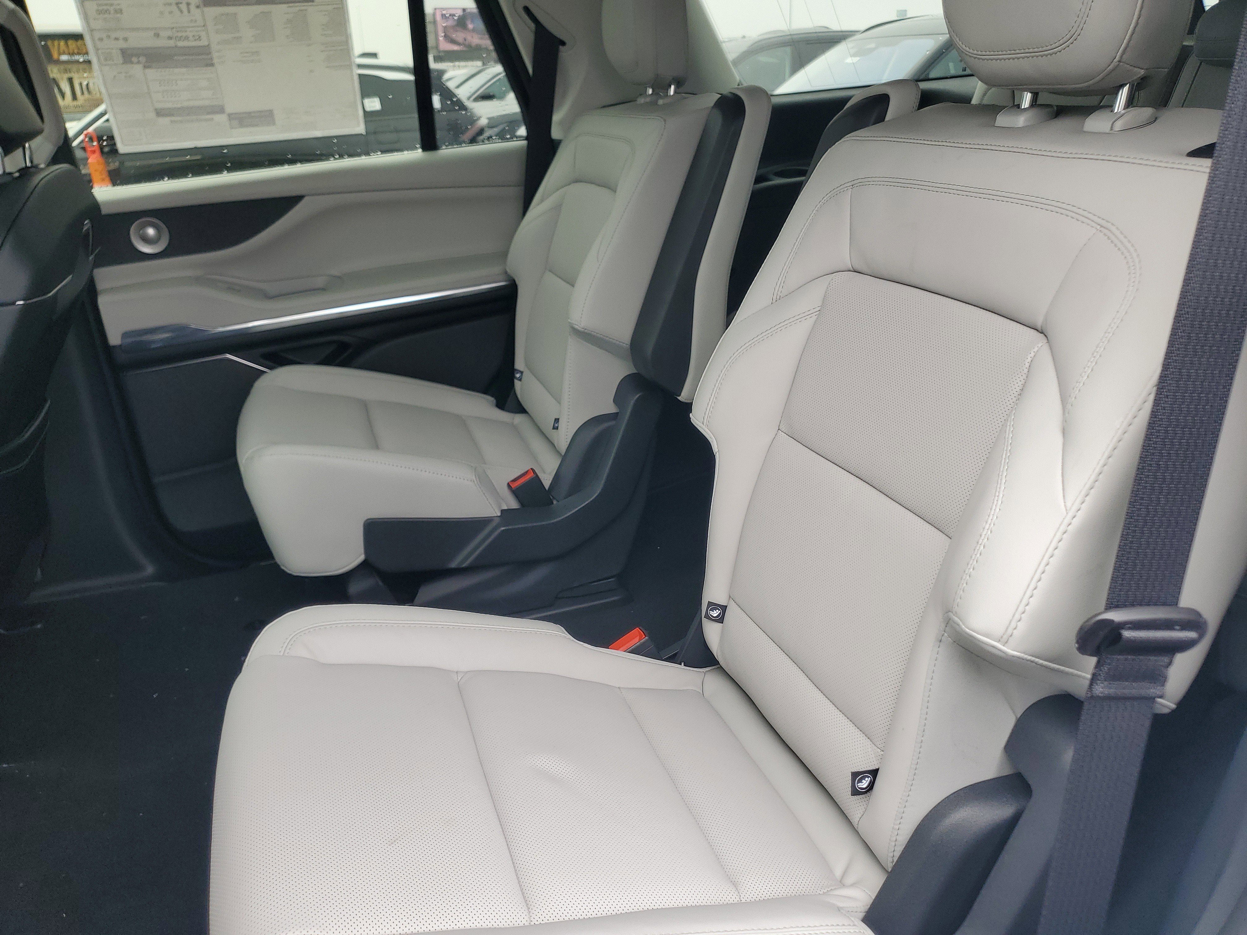 New 2026 Lincoln Navigator Reserve image 30