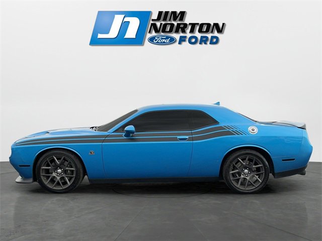 Used 2016 Dodge Challenger R/T Scat Pack w/ Leather Interior Group image 6