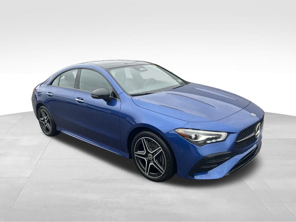 Used 2025 Mercedes-Benz CLA 250 4MATIC image 7