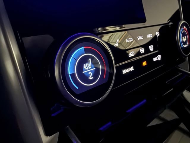 Used 2023 Land Rover Range Rover SE image 61