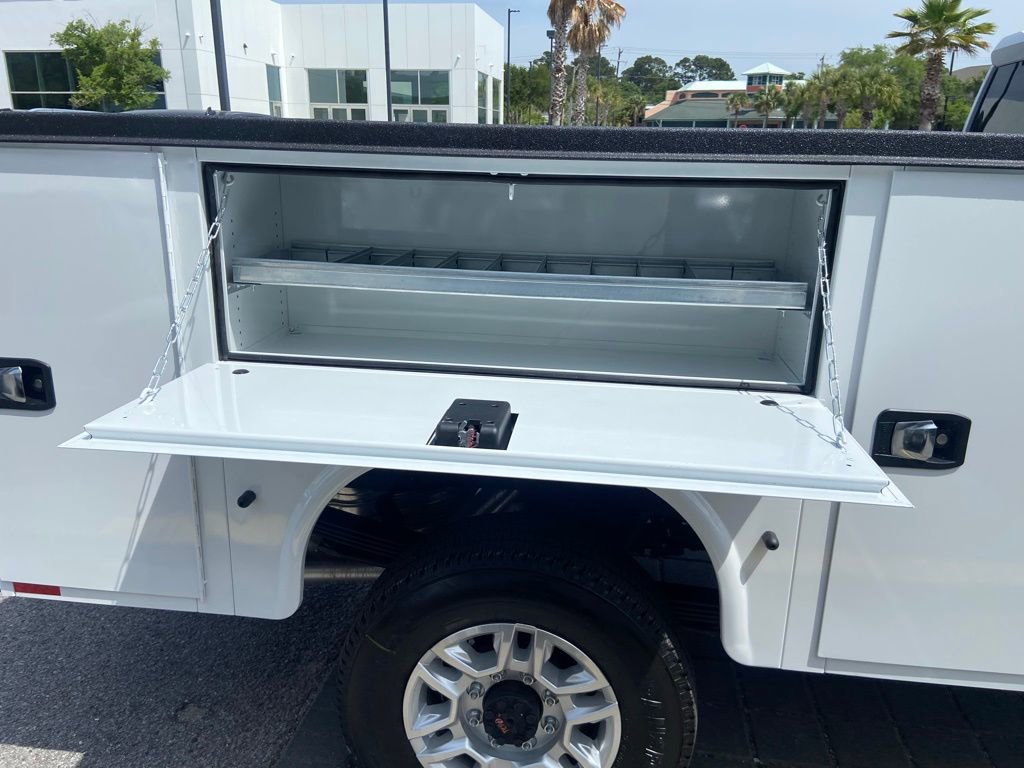 New 2026 GMC Sierra 2500 Pro w/ Convenience Package RWD image 16