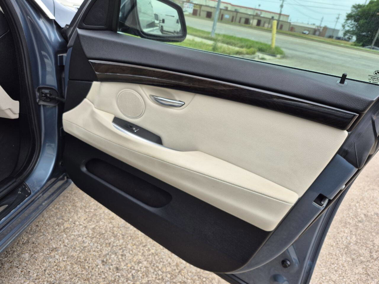 Used 2012 BMW 535i xDrive image 16