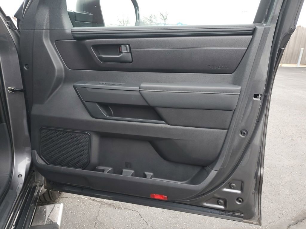 Used 2023 Toyota Tundra SR image 30