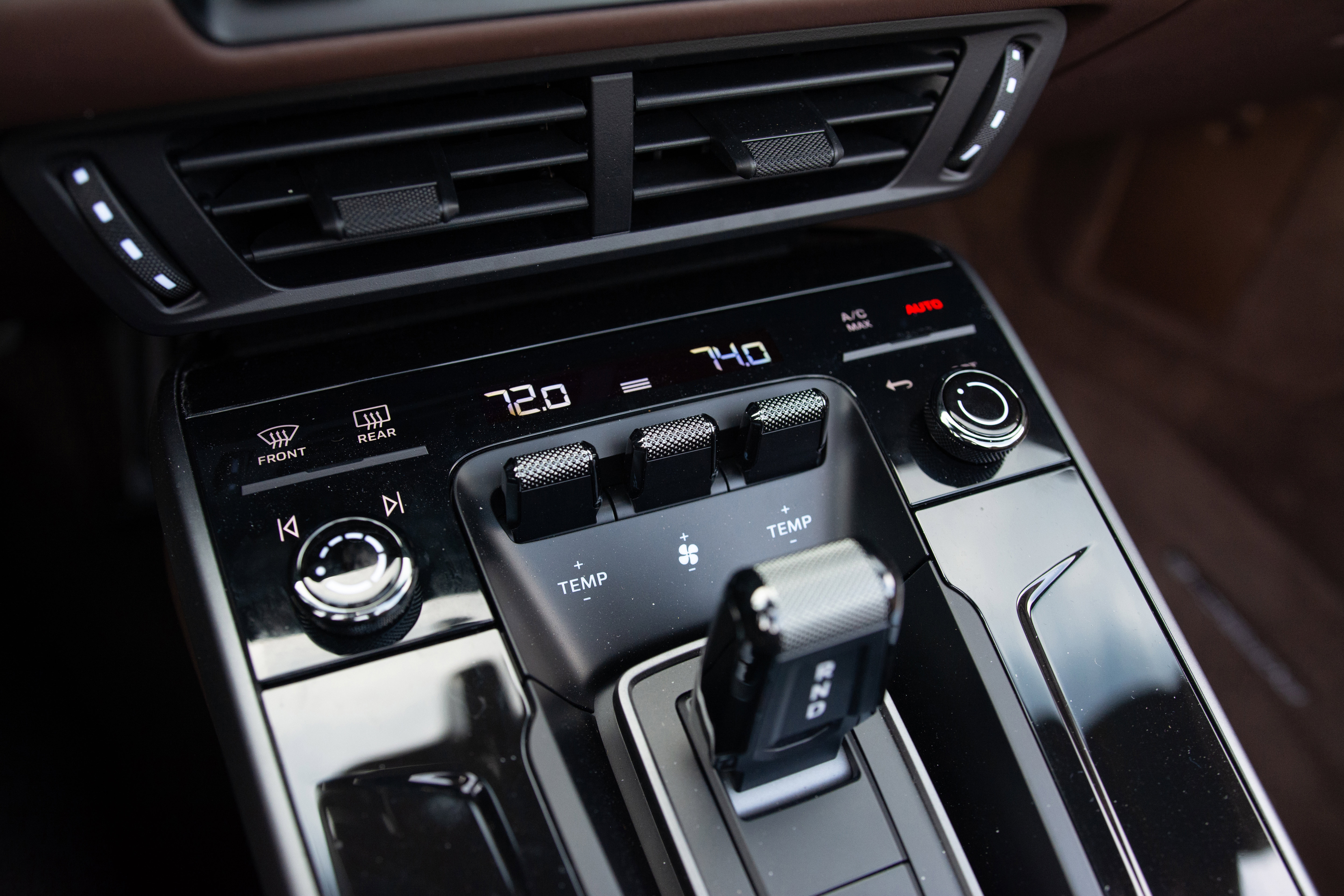 Certified 2025 Porsche 911 Carrera S image 23