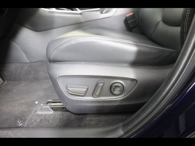 Used 2023 Toyota RAV4 XLE Premium AWD/4WD image 20