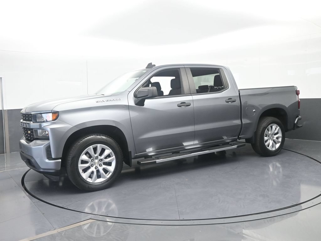 Used 2021 Chevrolet Silverado 1500 Custom RWD image 2