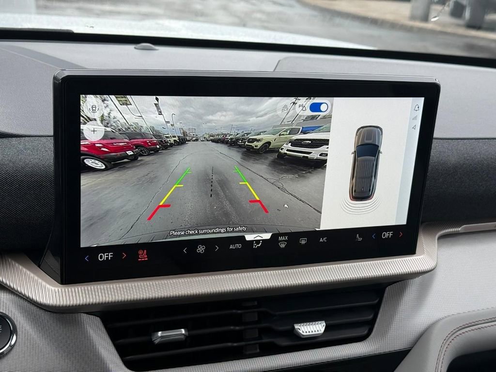 New 2026 Ford Explorer Active w/ Active Comfort Package image 19