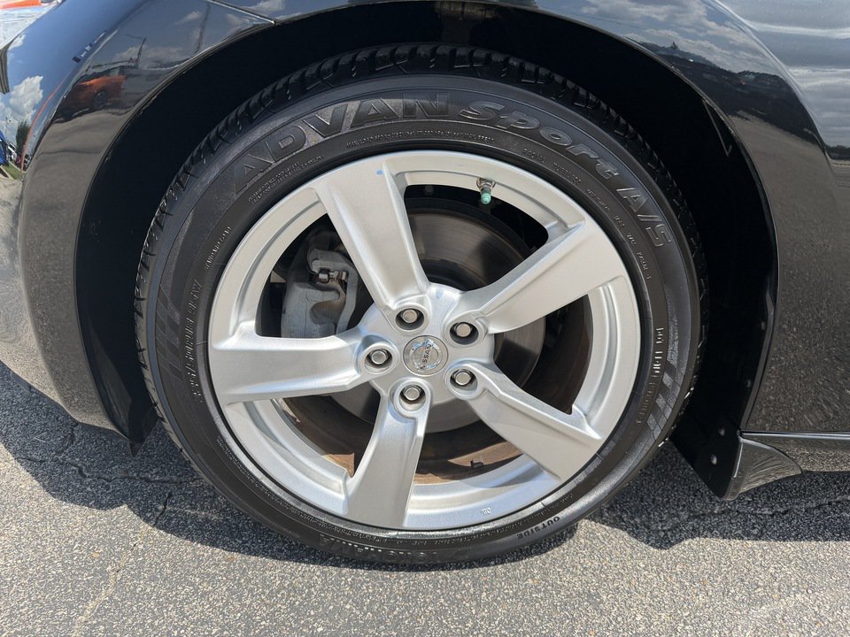 Used 2012 Nissan 370Z Coupe w/ Aerodynamics Pkg RWD image 10