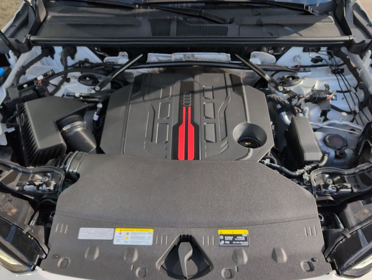 New 2025 Audi SQ5 Premium Plus image 27