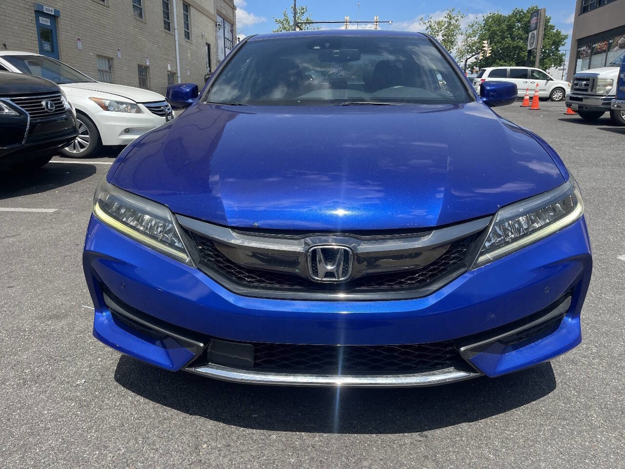 Used 2016 Honda Accord Touring image 4