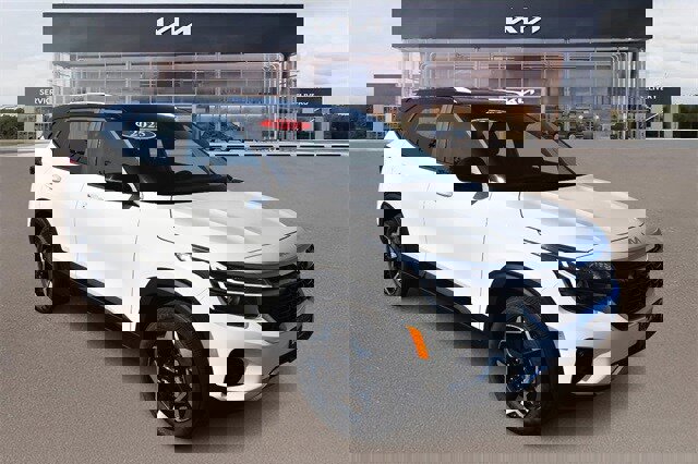 New 2025 Kia Seltos S