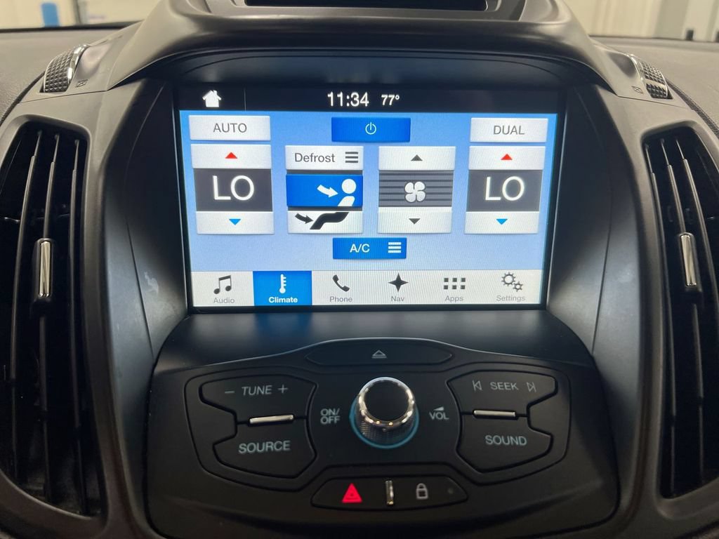 Used 2016 Ford Escape SE w/ SE Leather Comfort Package AWD/4WD image 17