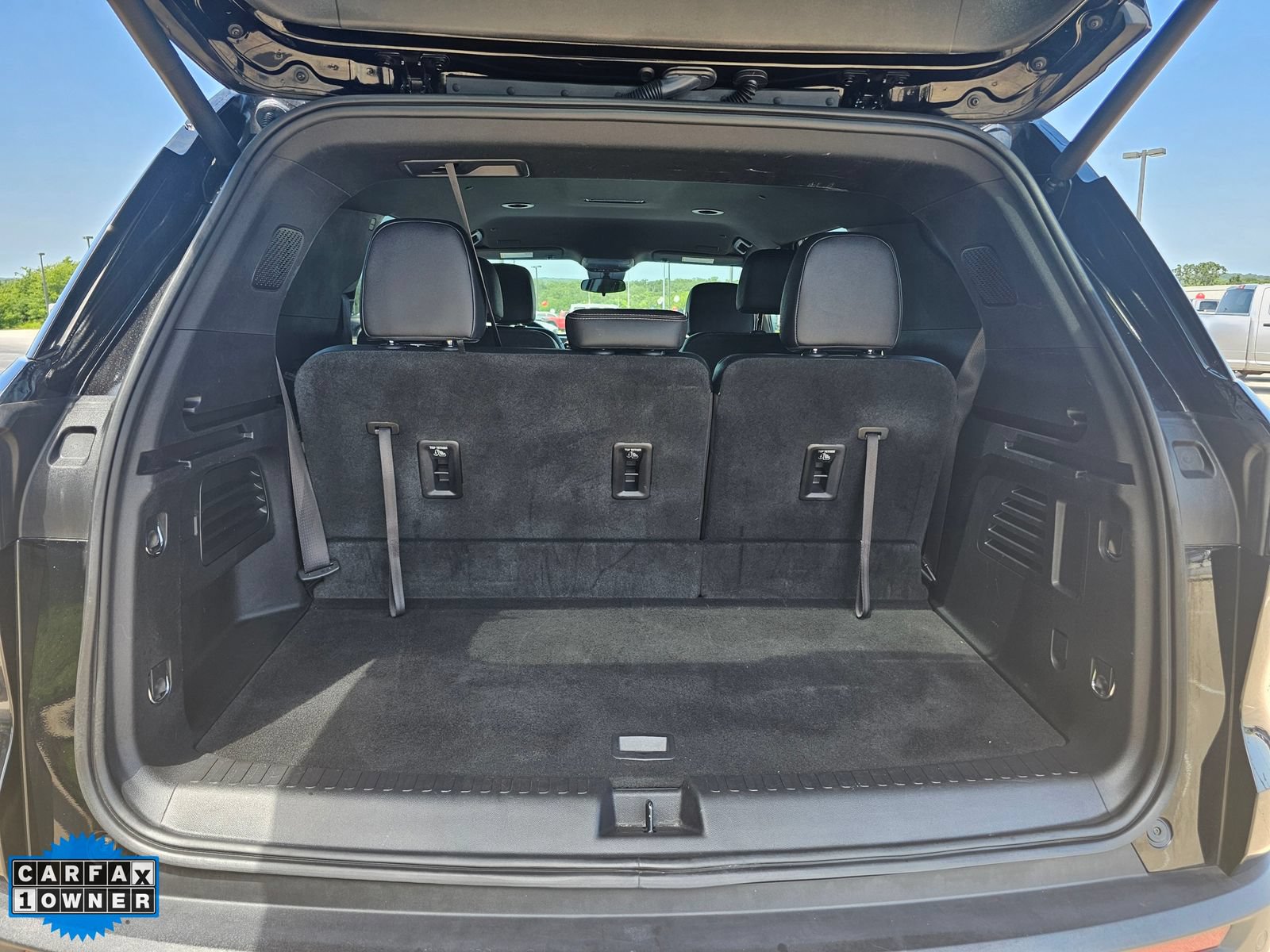 Used 2026 Chevrolet Traverse LT AWD/4WD image 35