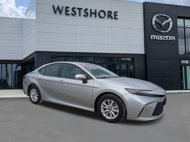 Used 2025 Toyota Camry LE FWD video 1