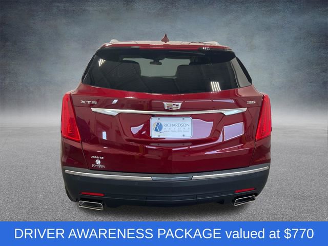 Used 2018 Cadillac XT5 Luxury w/ Driver Awareness Package image 4