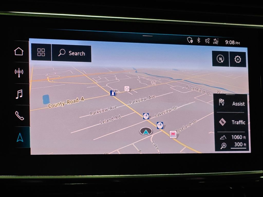 Used 2019 Audi Q8 Premium w/ Convenience Package image 6