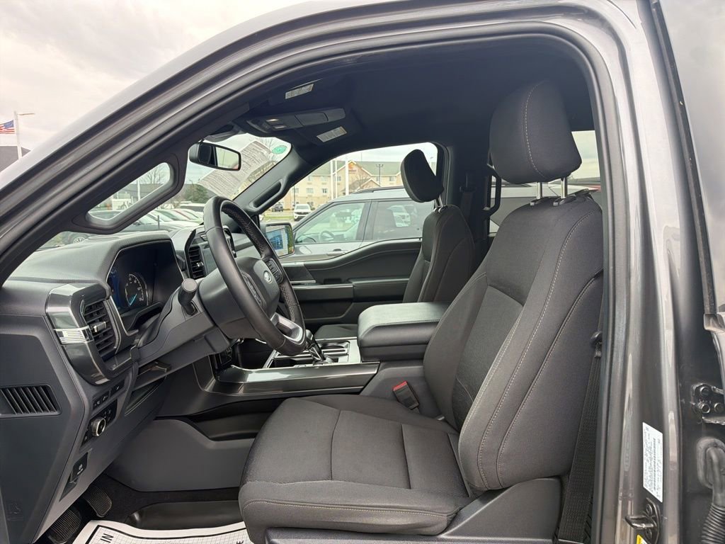 Used 2023 Ford F150 XLT w/ Equipment Group 302A High image 25