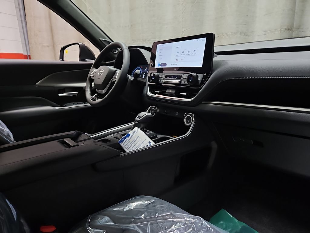 New 2026 Toyota Grand Highlander AWD Hybrid image 29