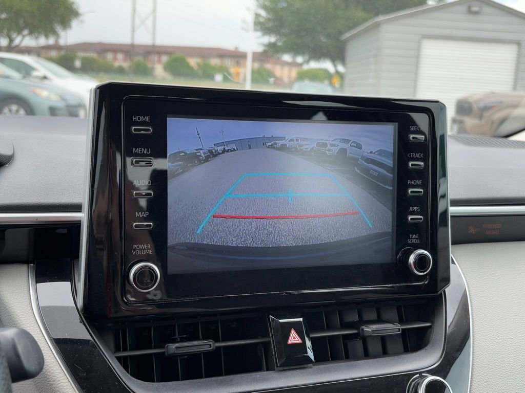 Used 2020 Toyota Corolla LE image 9