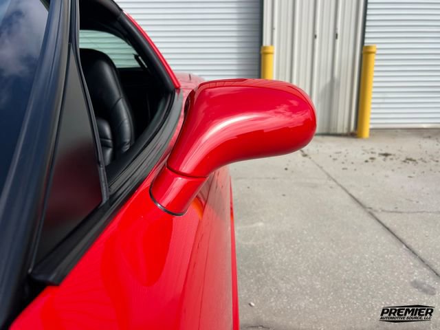 Used 2001 Chevrolet Corvette Coupe w/ Preferred Equipment Group2 image 31