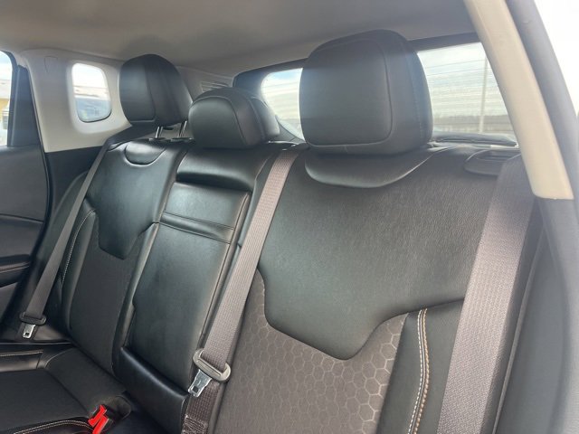 Used 2019 Jeep Compass Latitude image 35