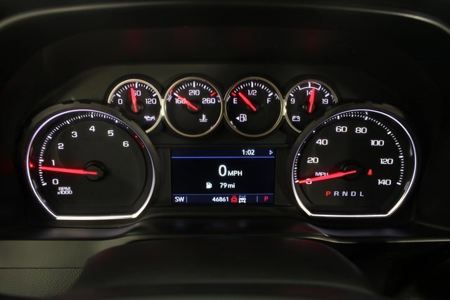 Used 2022 Chevrolet Silverado 2500 Custom w/ Custom Value Package image 11