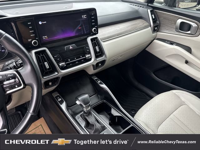 Used 2022 Kia Sorento EX FWD image 18