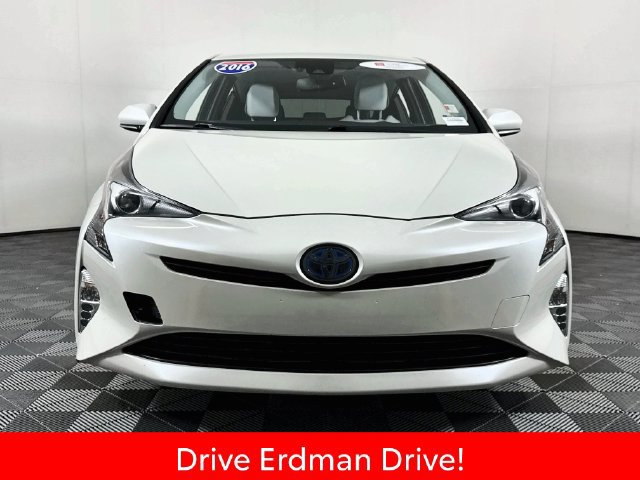Certified 2016 Toyota Prius Four Touring FWD image 2