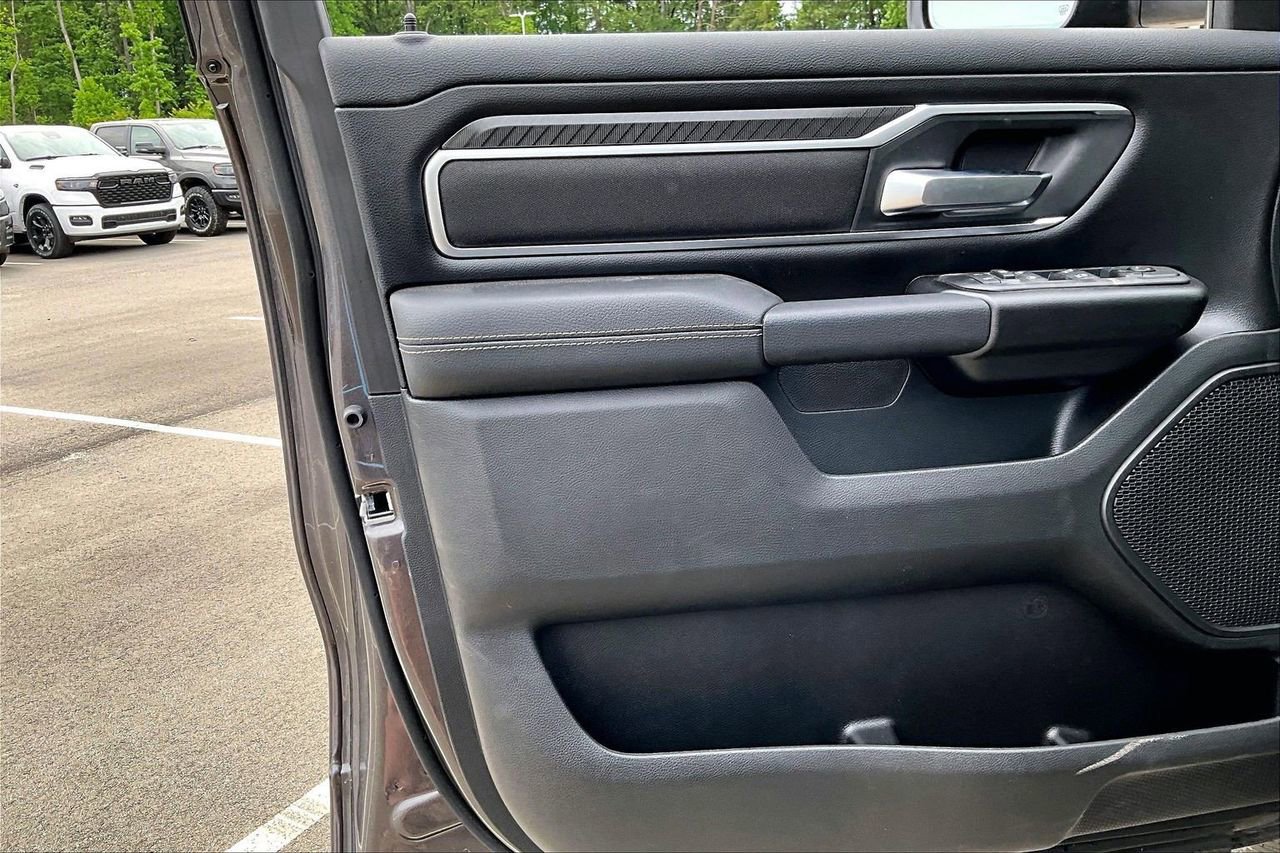 New 2026 RAM 1500 4x4 Crew Cab image 26
