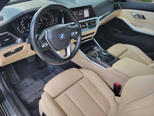 Used 2020 BMW 330i Sedan w/ Driving Assistance Package RWD image 18